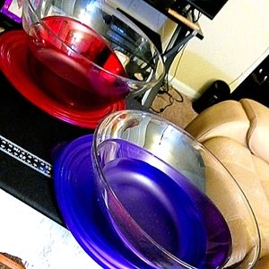 **BRAND NEW** TUPPERWARES LARGE SHEERLY-ELEGANT SERVING BOWL SET!